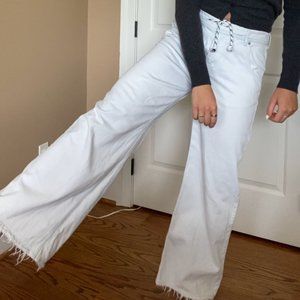 Urban Outfitters Wide Leg Light Wash jeans